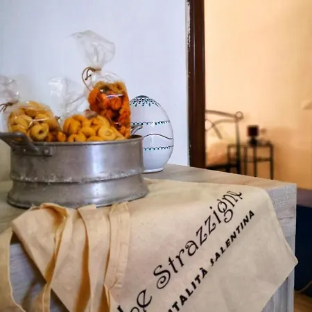 Le Strazzigne Bed & Breakfast
