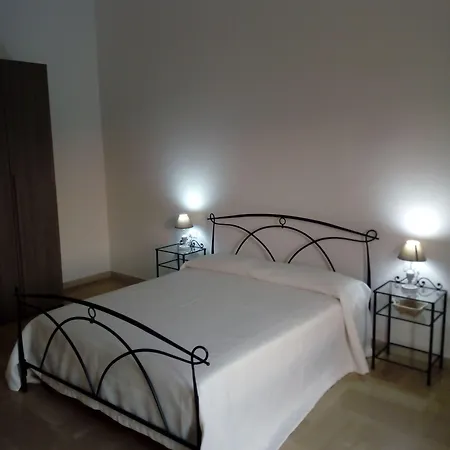 Le Strazzigne Bed and breakfast 3*