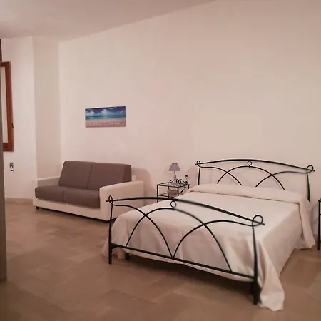 Le Strazzigne 3*