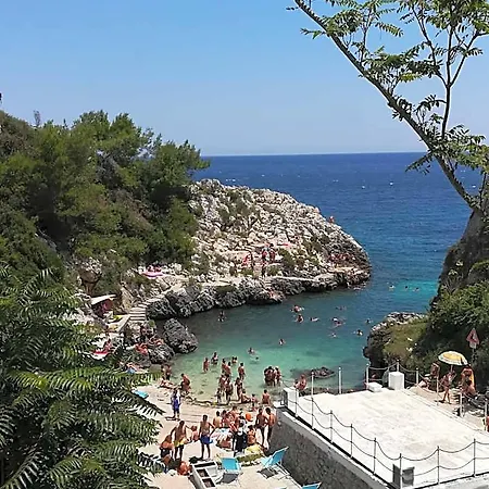 Le Strazzigne 3*
