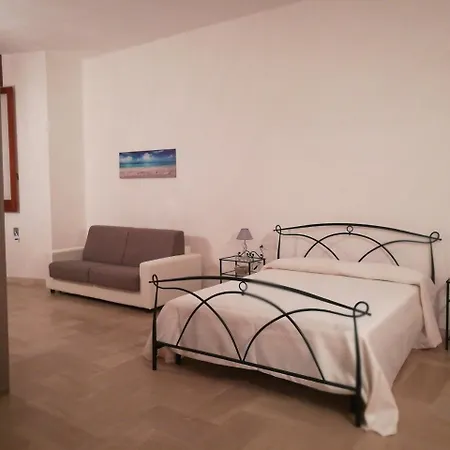 ベッド・アンド・ブレックファスト Le Strazzigne マリッティマ