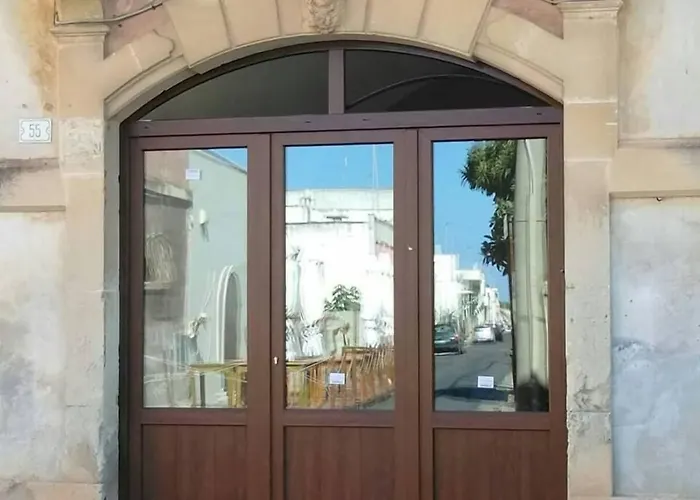 Le Strazzigne 住宿加早餐酒店 3*